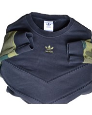 Adidas sweater black M
