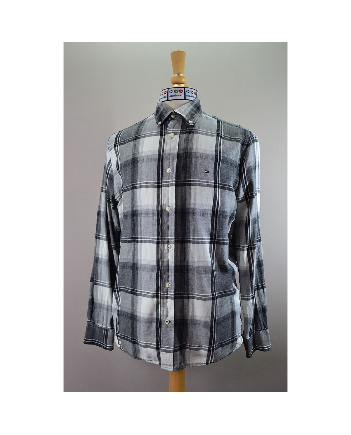 Tommy Hilfiger shirt long sleeve black M