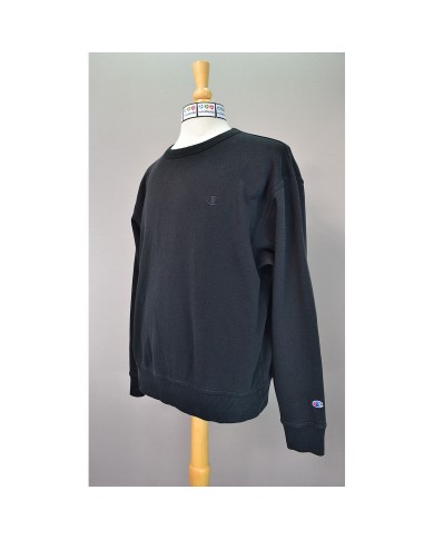 Champion sweater embroidered chest logo black L