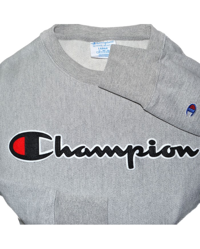 Champion heavy sweater embroidered front logo gray L