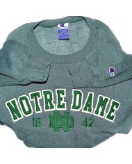 Champion sweater embroidered front logo green XL