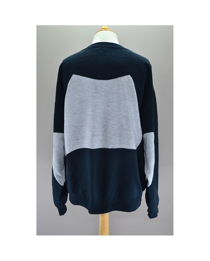 Reebok reworked sweater gray black M