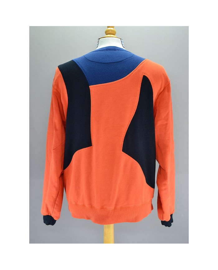 Nike reworked sweater black orange M