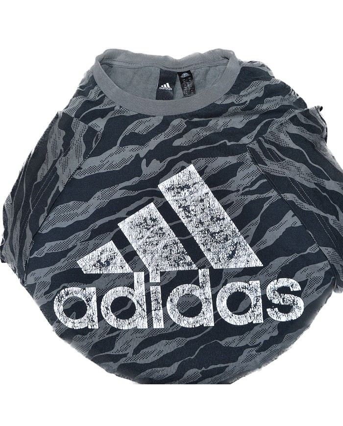 Adidas t-shirt black  M