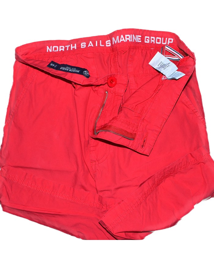 North Sails short red size 32
