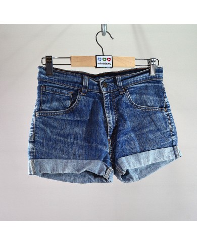 Levi's short denim size 28