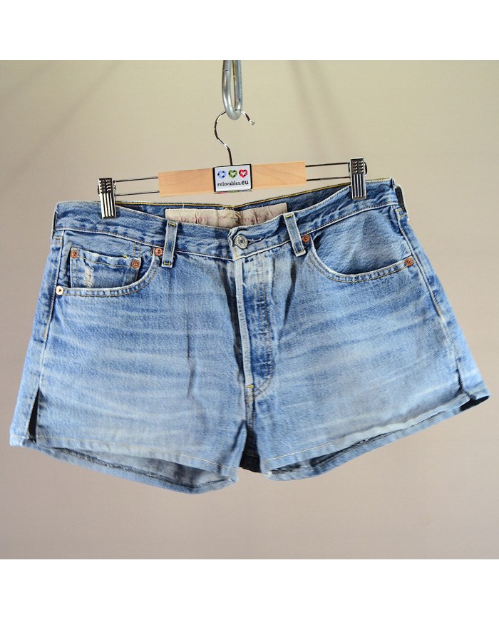 Levi's denim short jeans size 34